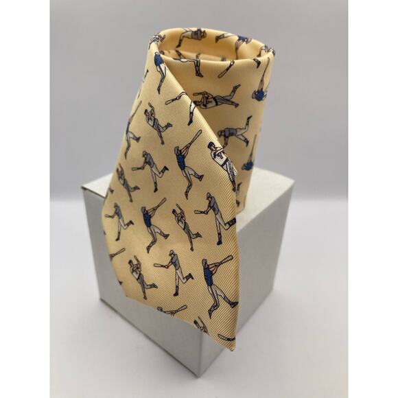 VTG Italian Beaufort 100% Silk Men's Tie-Baseball Yellow 59" Long x 3.75 Wide - Picture 2 of 6